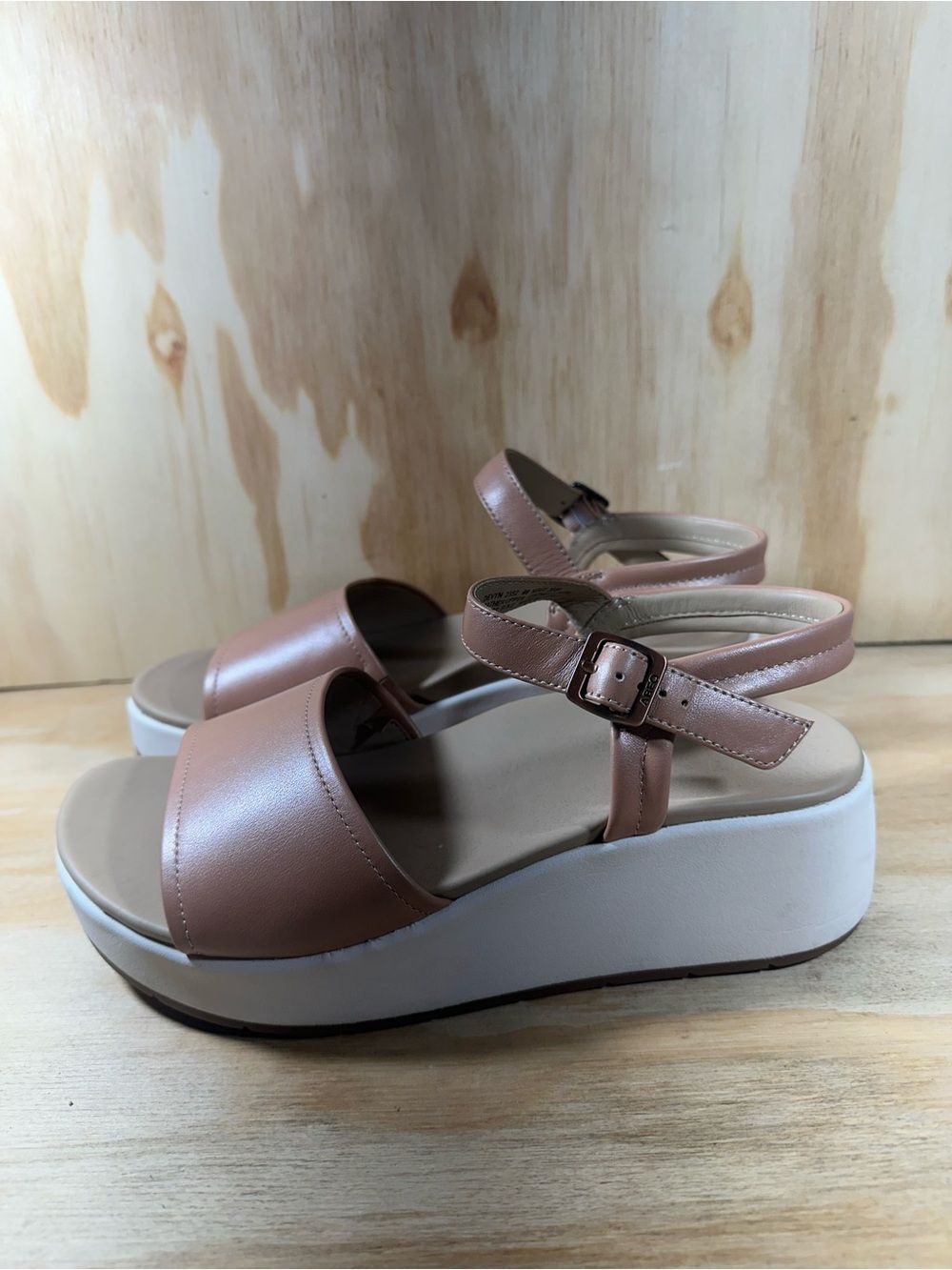 Abeo Devyn Rose Gold Platform Ankle-Strap Sandals Women’s Size 8